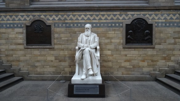 DarwinStatue